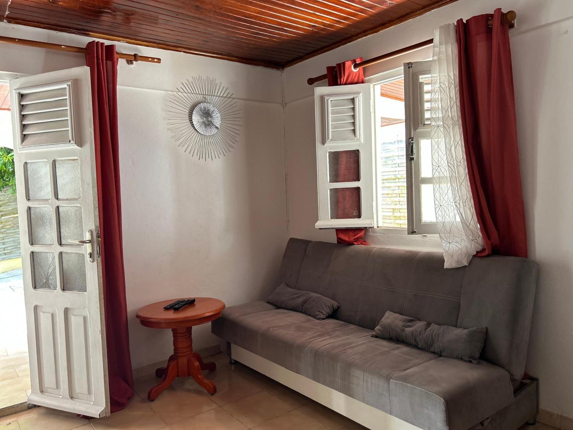Villa A Louer A Sainte-Anne En Martinique المظهر الخارجي الصورة